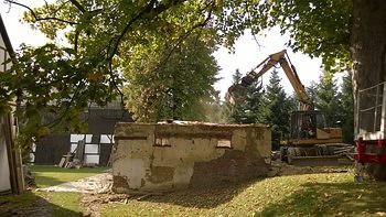 Abriss des alten Pferdestalls, Bild 4